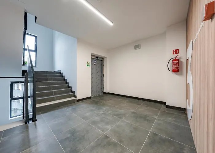 Mostek 4 Center